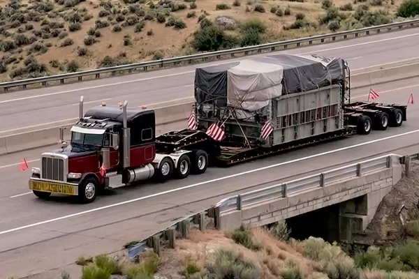 Oversized Load Transport California, CA